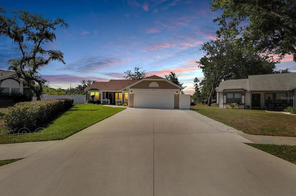 3133 Emerson Pl, Plant City FL  33566-9533 exterior