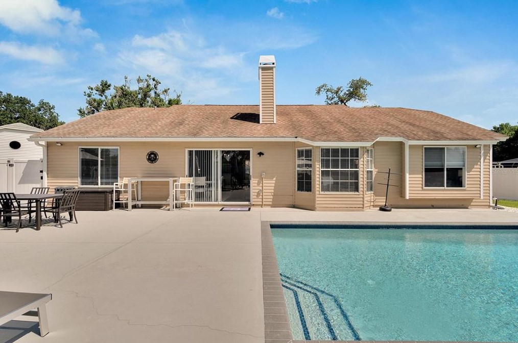 3133 Emerson Pl, Plant City FL  33566-9533 exterior