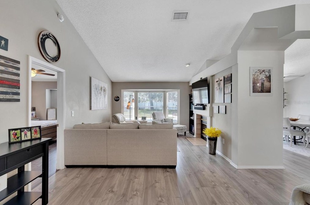 3133 Emerson Pl, Plant City FL  33566-9533 exterior