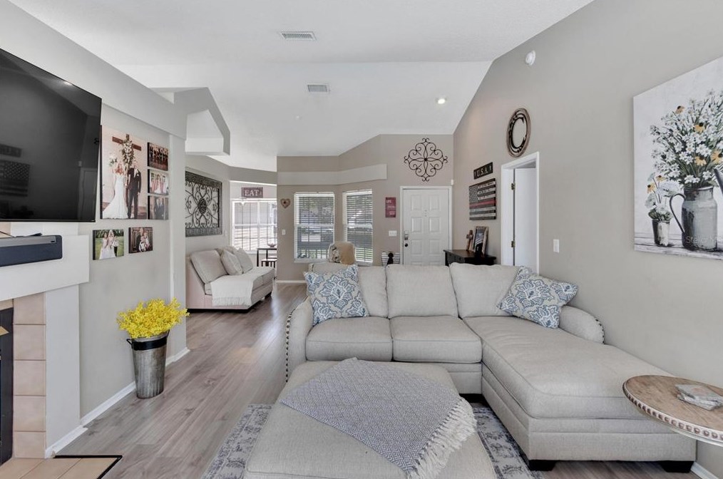 3133 Emerson Pl, Plant City FL  33566-9533 exterior