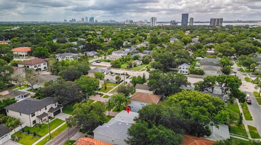 3810 Obispo St, Tampa FL  33629-7828 exterior