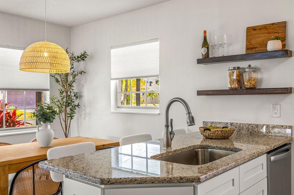 3810 Obispo St, Tampa FL  33629-7828 exterior