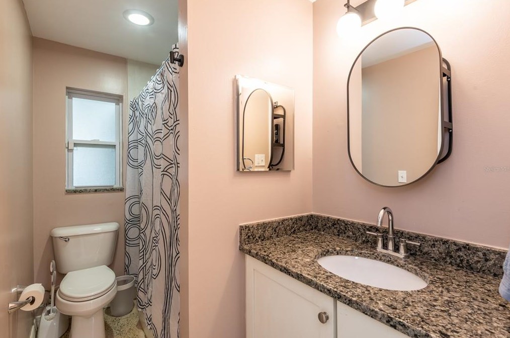 811 River Dr, Tampa FL  33617-7839 exterior