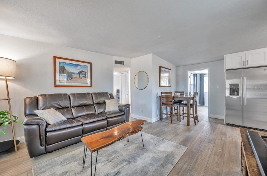 10468 121st Ave, Largo FL  33773-2220 exterior