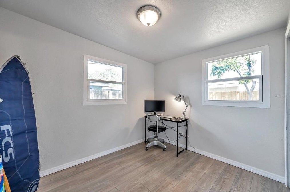 10468 121 Ave, Largo FL  33773-2220 exterior