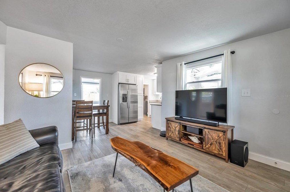 10468 121 Ave, Largo FL  33773-2220 exterior