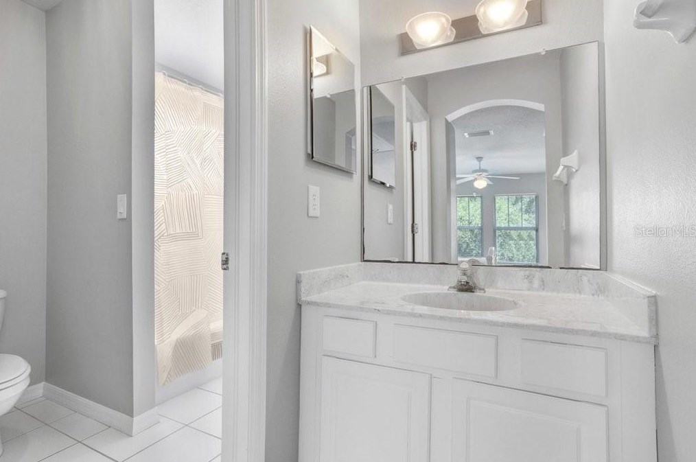 10027 Brompton Dr, Tampa FL 33626-5125 exterior