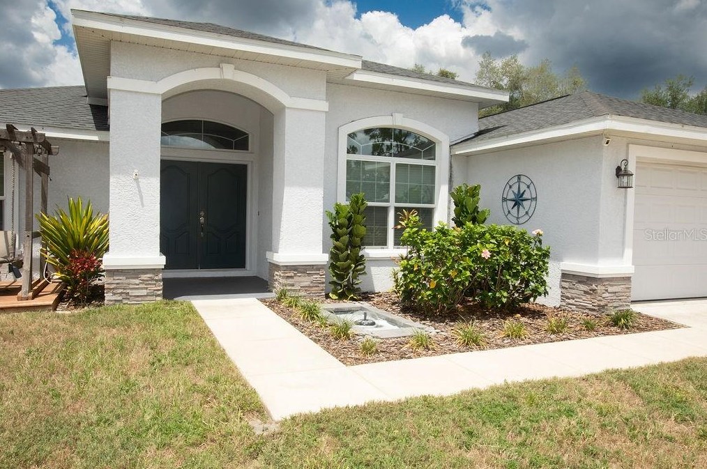 11524 Norvell Rd, Brooksville FL  34608-3037 exterior