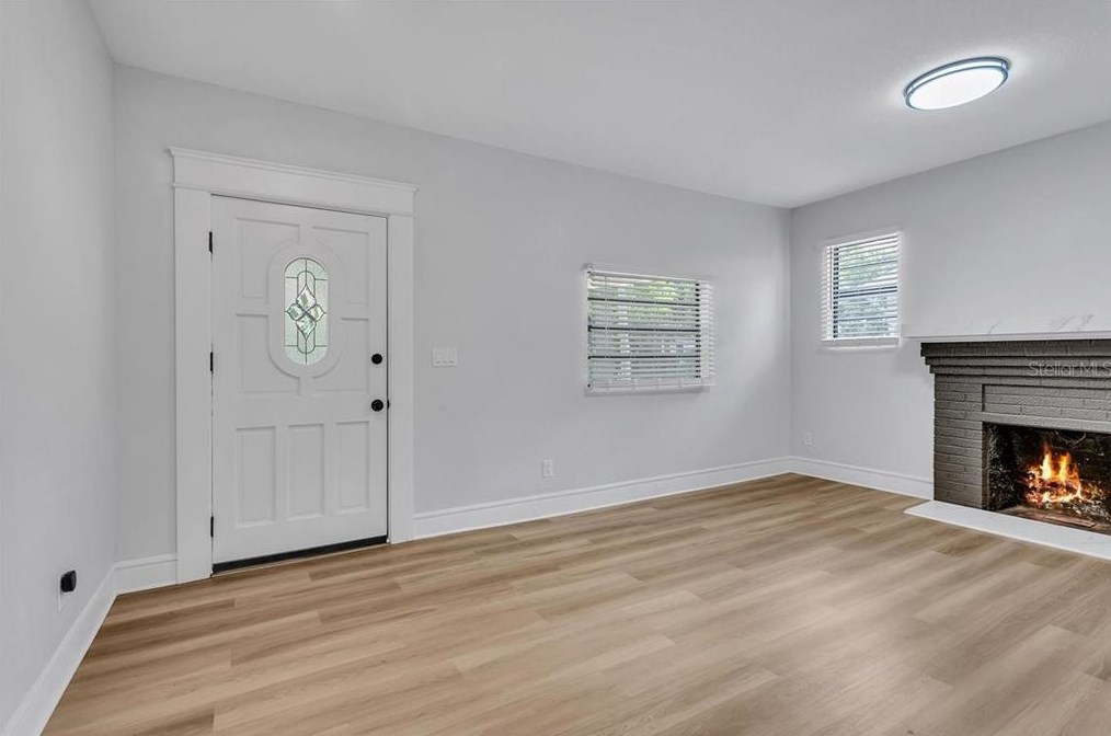 310 Alfred St, Tampa FL 33603-5501 exterior