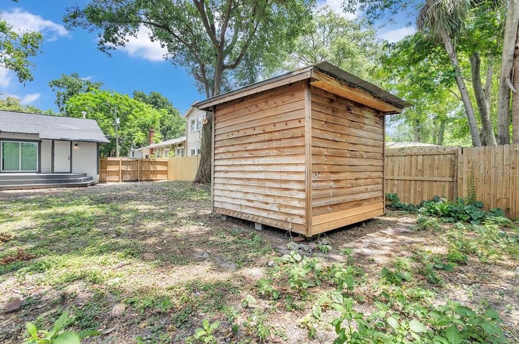 310 Alfred St, Tampa FL 33603-5501 exterior