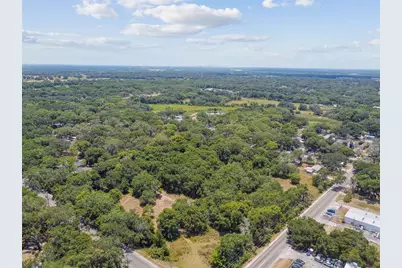 10413 Main Street, Thonotosassa, FL 33592 - Photo 7