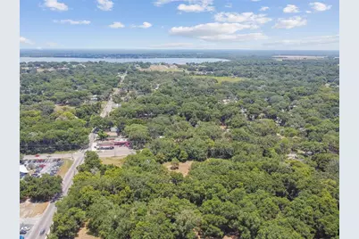 10413 Main Street, Thonotosassa, FL 33592 - Photo 9