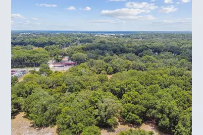 10413 Main Street, Thonotosassa, FL 33592 - Photo 3