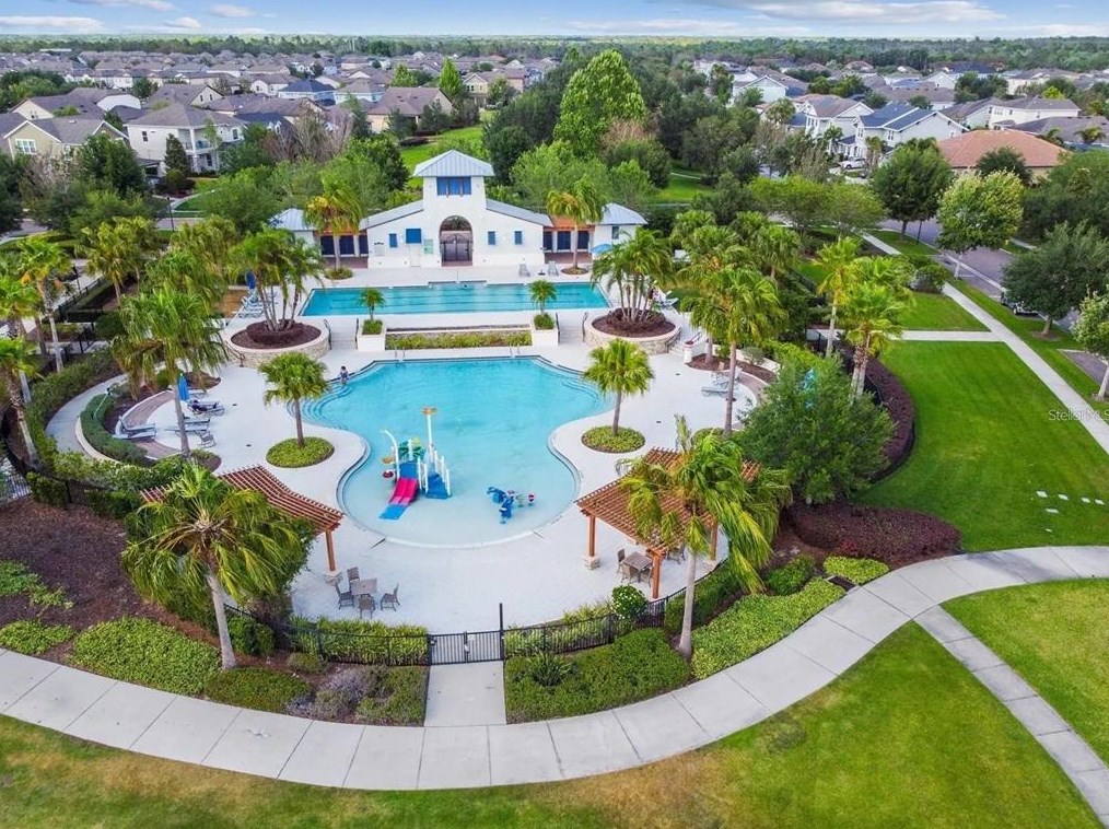 13518 Circa Crossing Dr, Lithia FL  33547 exterior