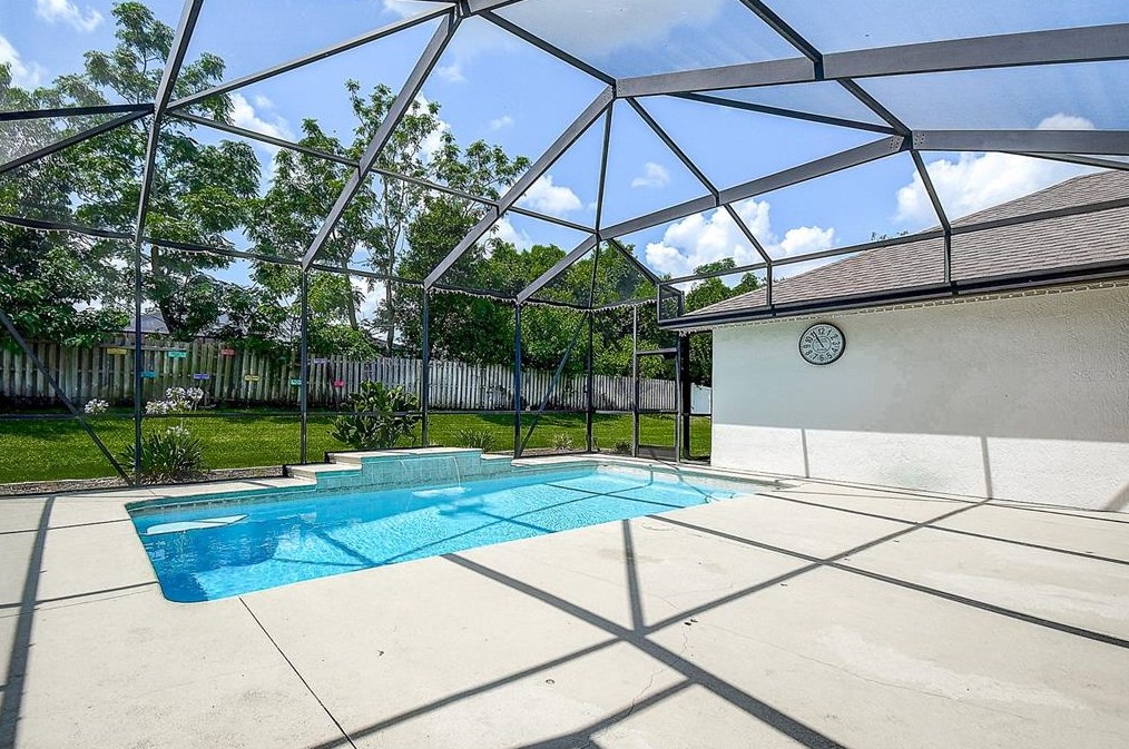 4240 106th St, Belleview FL  34420-3630 exterior