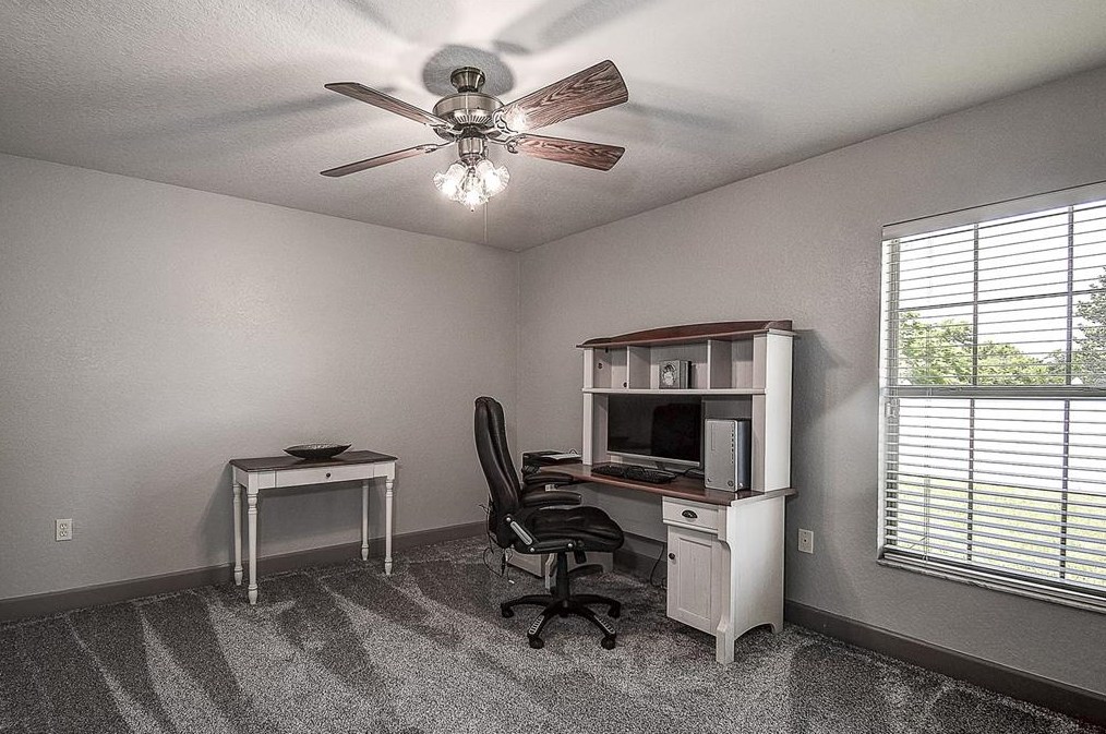 4240 106th St, Belleview FL  34420-3630 exterior