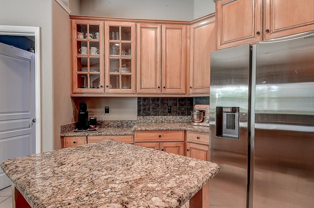 4240 106th St, Belleview FL  34420-3630 exterior