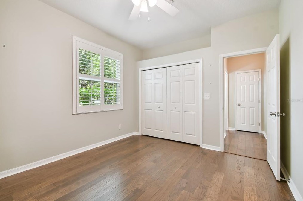 8635 Alexandra Arbor Ln, Tampa FL 33637-6330 exterior