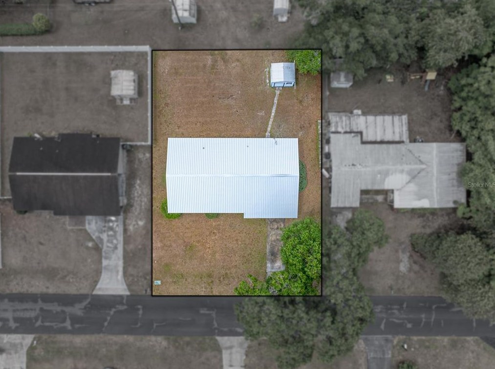 39055 Park Dr, Zephyrhills FL 33542-4654 exterior