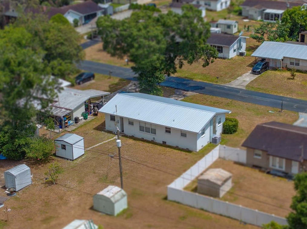 39055 Park Dr, Zephyrhills FL 33542-4654 exterior