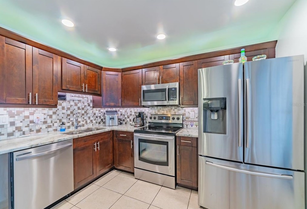 11309 Plumtree Ct, Riverview FL 33579-7014 exterior