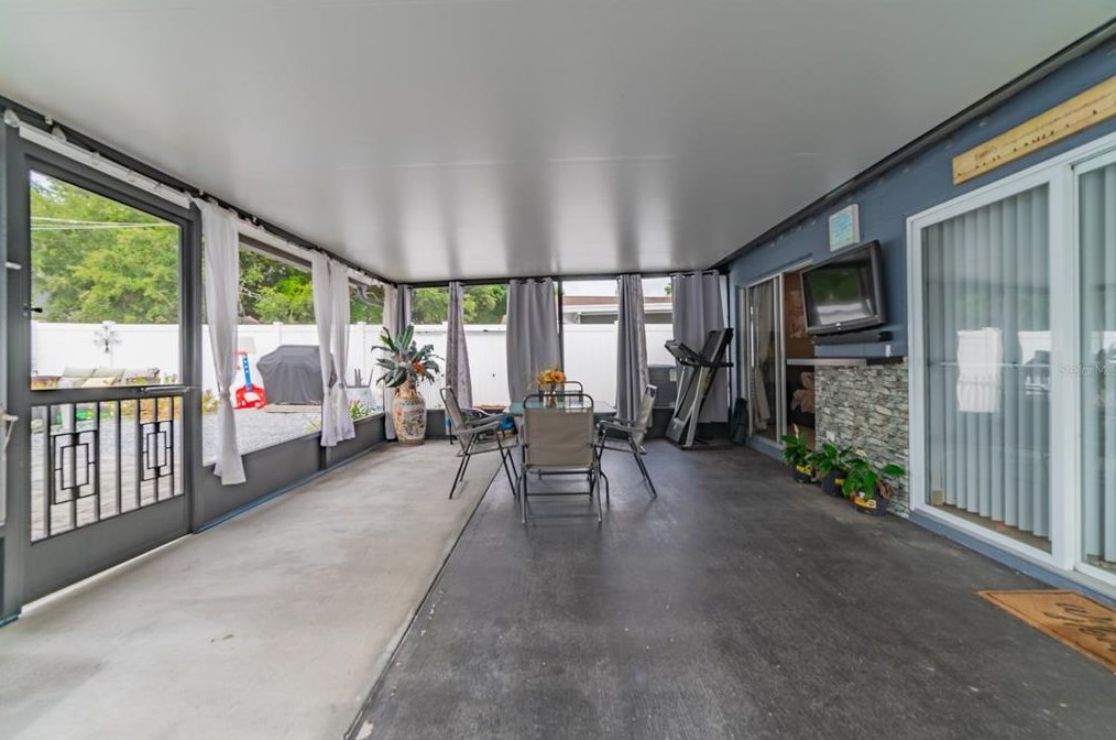 11309 Plumtree Ct, Riverview FL 33579-7014 exterior