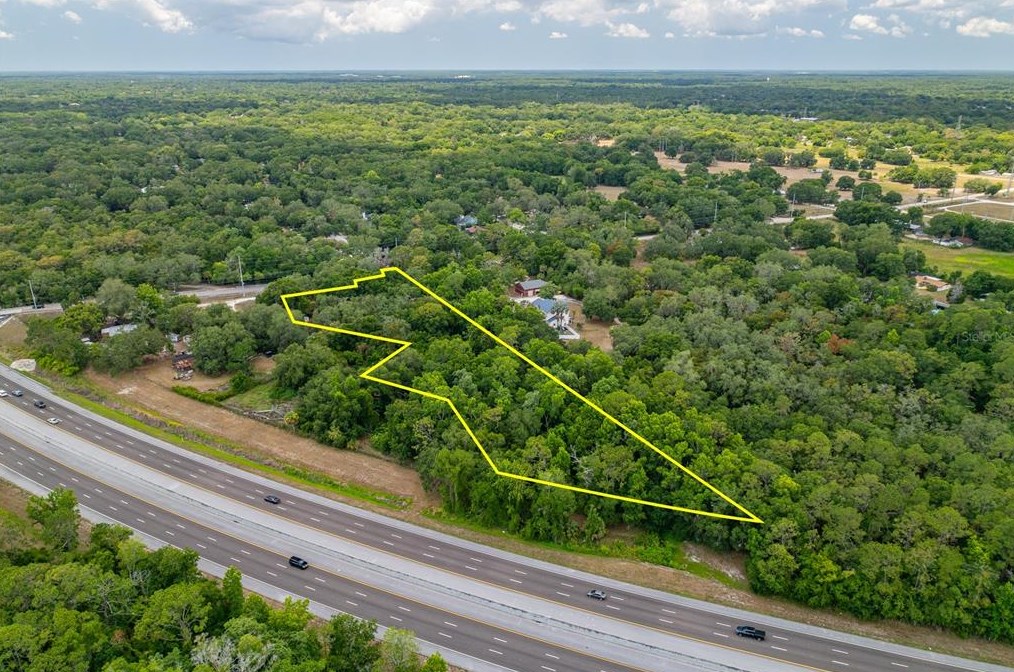 16637 Livingston Ave, Lutz FL  33559-5767 exterior