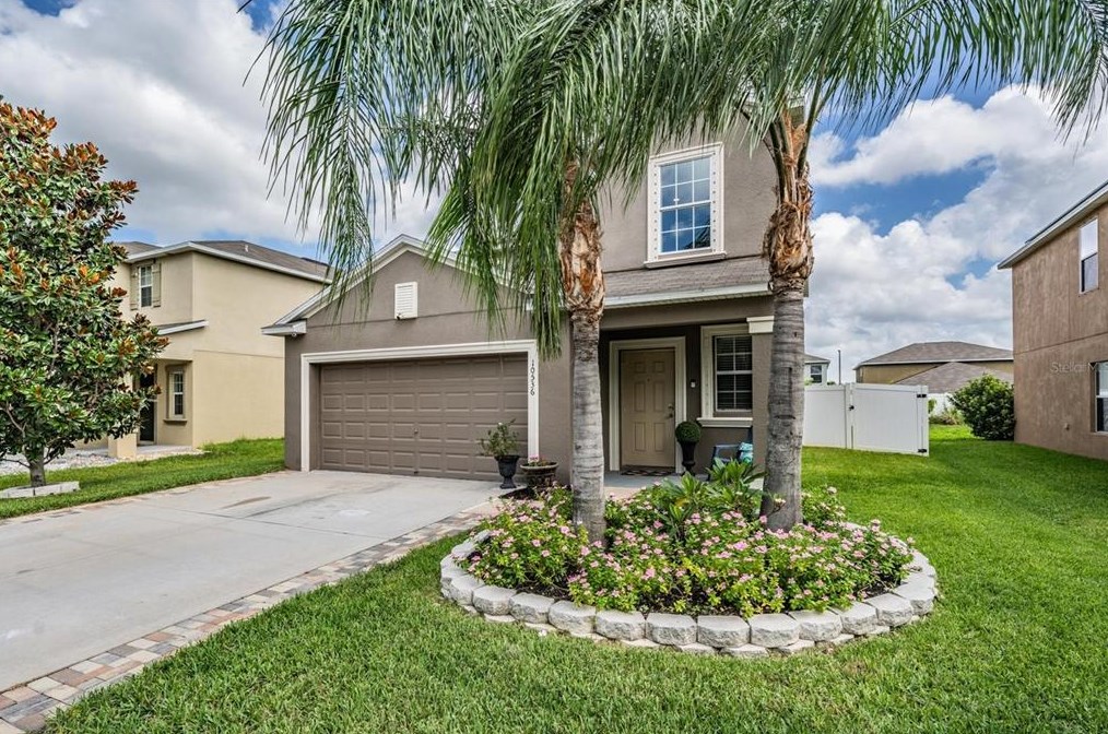 10536 Standing Stone Dr, Wimauma FL  33598 exterior