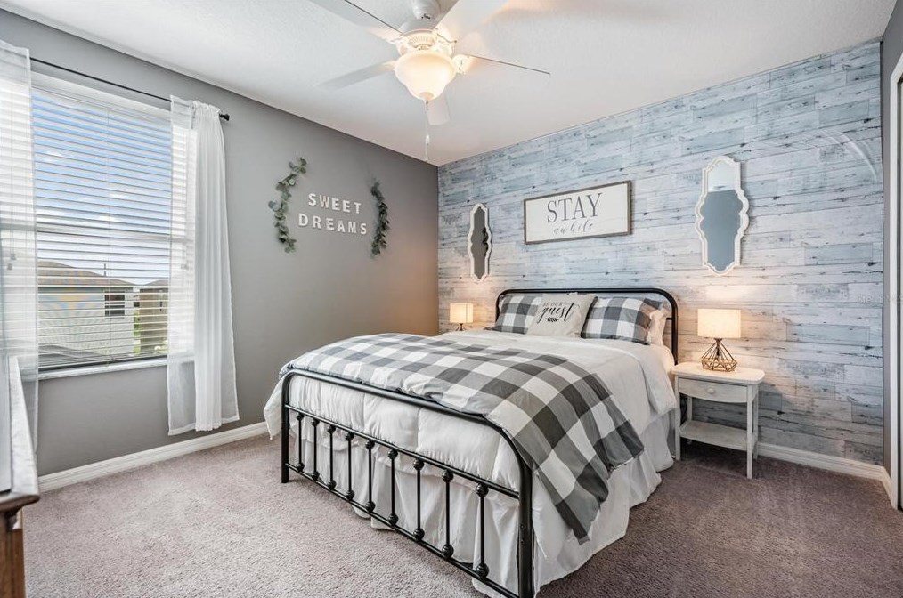 10536 Standing Stone Dr, Wimauma FL  33598 exterior