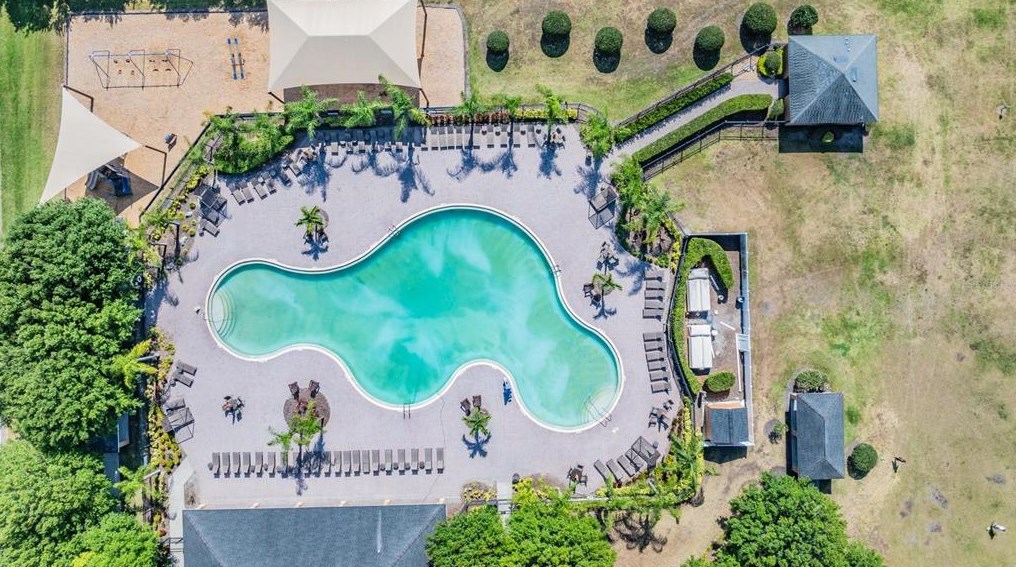 10536 Standing Stone Dr, Wimauma FL  33598 exterior