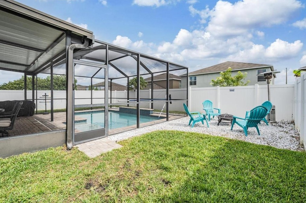 10536 Standing Stone Dr, Wimauma FL  33598 exterior