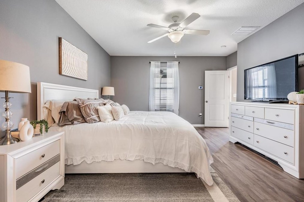 10536 Standing Stone Dr, Wimauma FL  33598 exterior