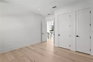 4305 W Zelar St, Tampa, FL 33629 - Photo 63