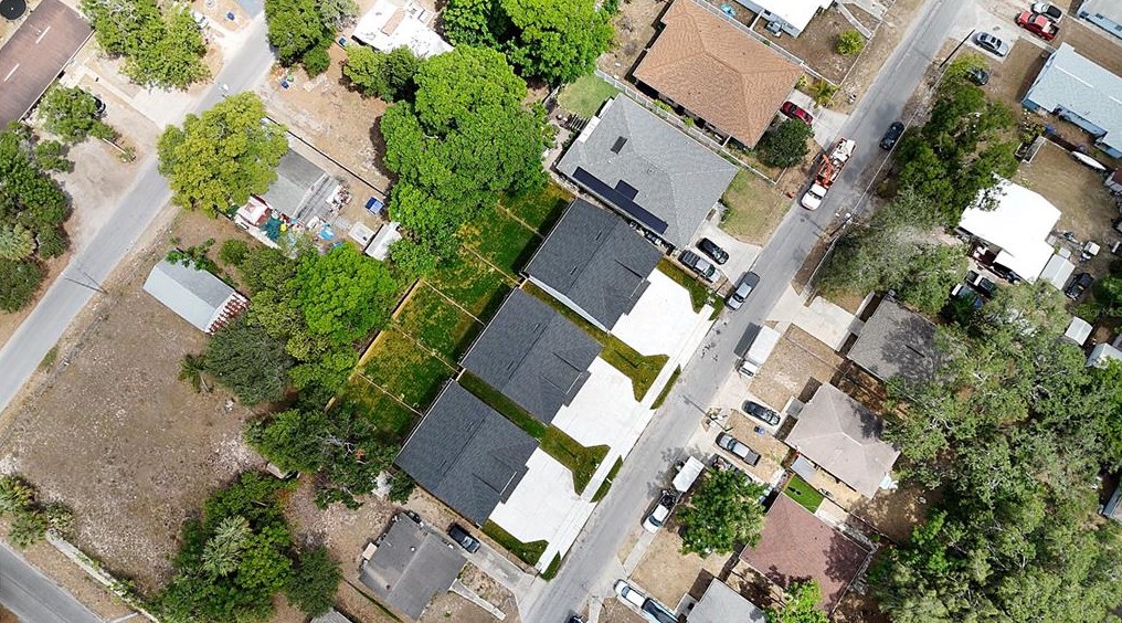 3710 52nd St, Tampa FL  33619-1420 exterior