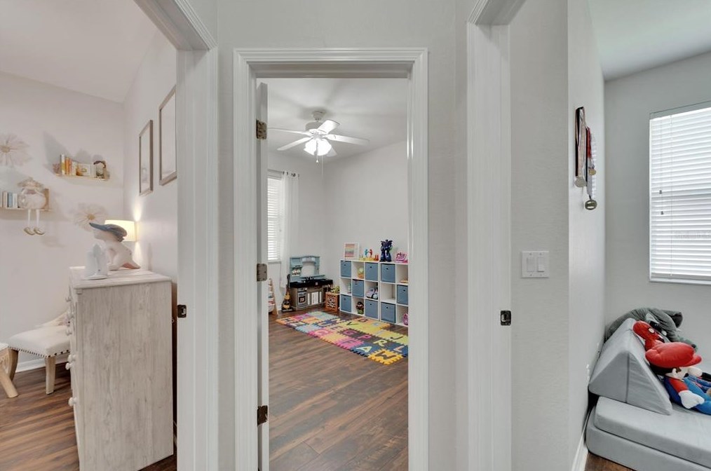 11045 Holly Cone Dr, Riverview FL  33569-2013 exterior