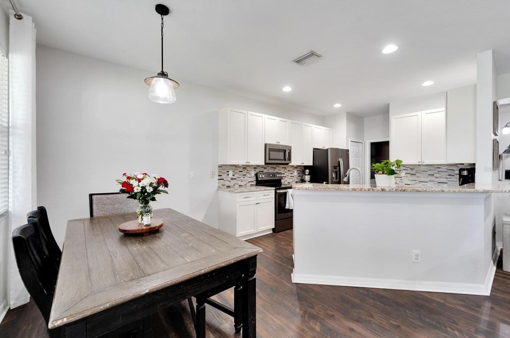 11045 Holly Cone Dr, Riverview FL  33569-2013 exterior