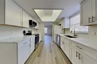 2607 Royal Ridge Dr, Spring Hill, FL 34606 - Photo 5