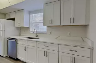 2607 Royal Ridge Dr, Spring Hill, FL 34606 - Photo 7