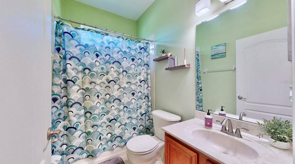 9816 Laurel Ledge Dr, Riverview FL  33569-5596 exterior