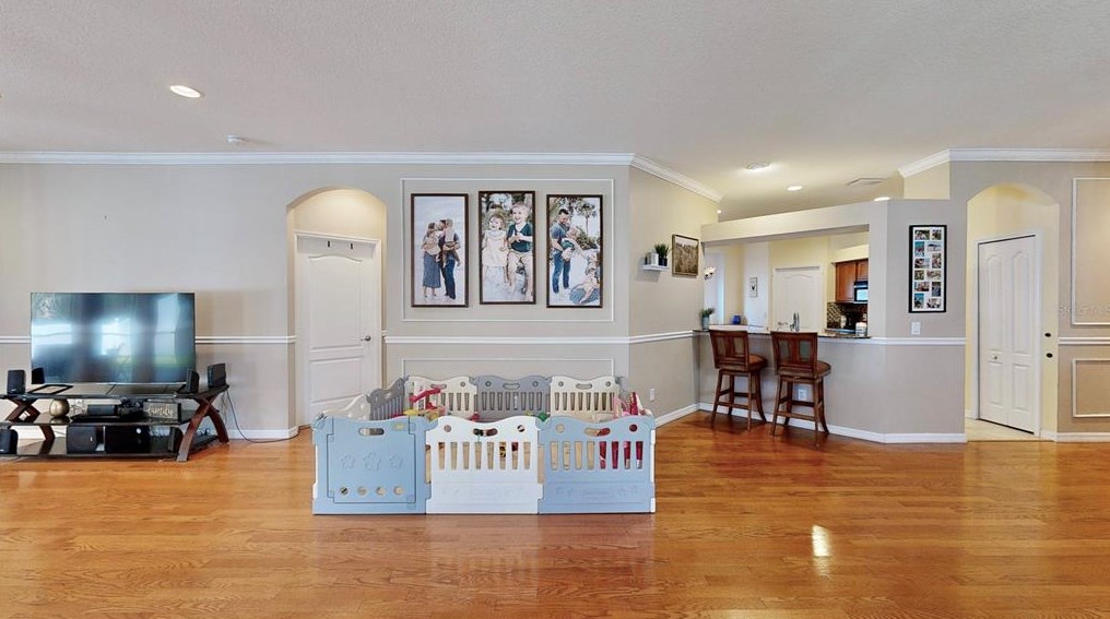 9816 Laurel Ledge Dr, Riverview FL  33569-5596 exterior