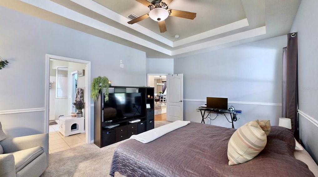 9816 Laurel Ledge Dr, Riverview FL  33569-5596 exterior