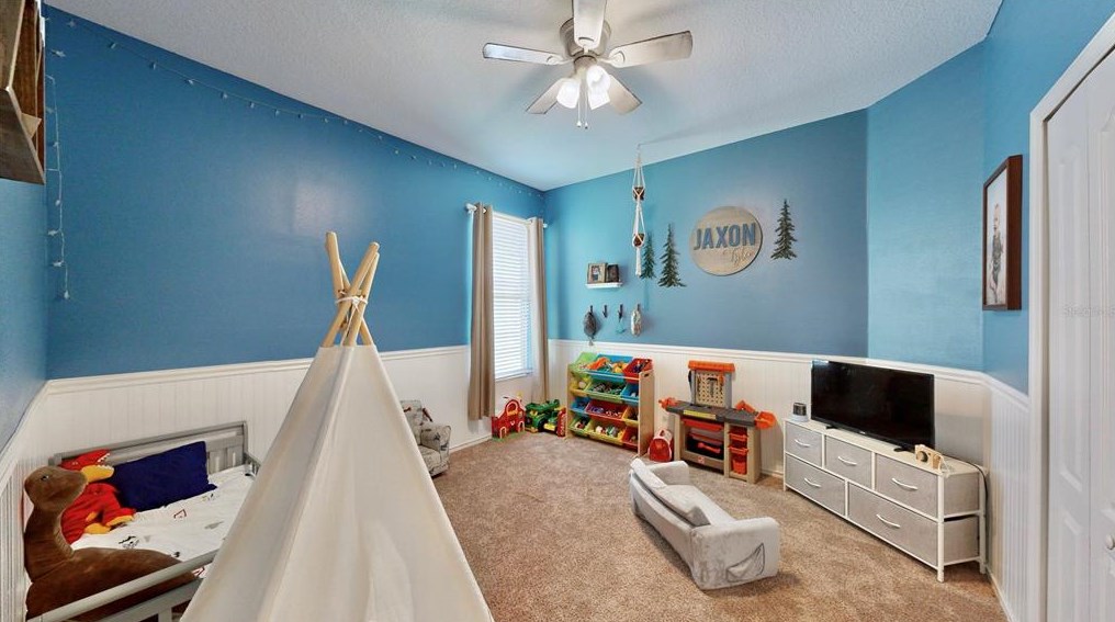 9816 Laurel Ledge Dr, Riverview FL  33569-5596 exterior
