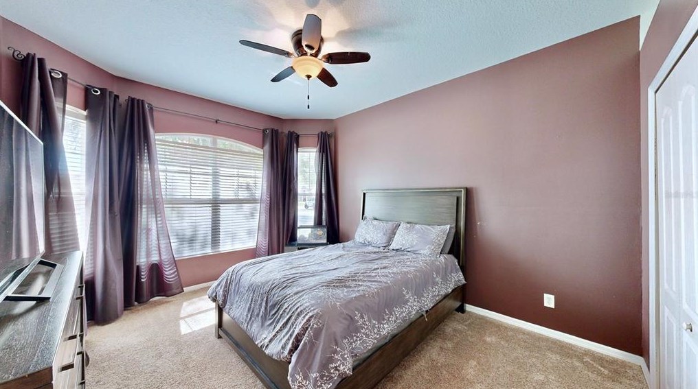 9816 Laurel Ledge Dr, Riverview FL  33569-5596 exterior
