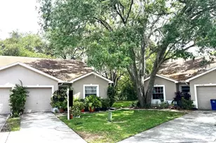 35226 Janine Dr, Zephyrhills, FL 33541 - Photo 41