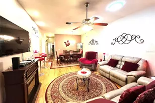 35226 Janine Dr, Zephyrhills, FL 33541 - Photo 13