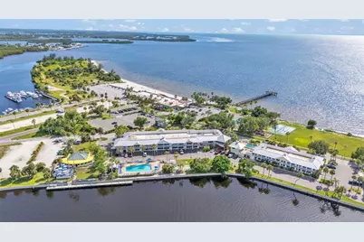 549 Bahia Beach Boulevard, Ruskin, FL 33570 - Photo 9