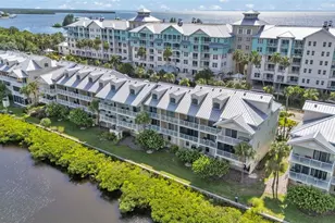 549 Bahia Beach Blvd, Ruskin, FL 33570 - Photo 7