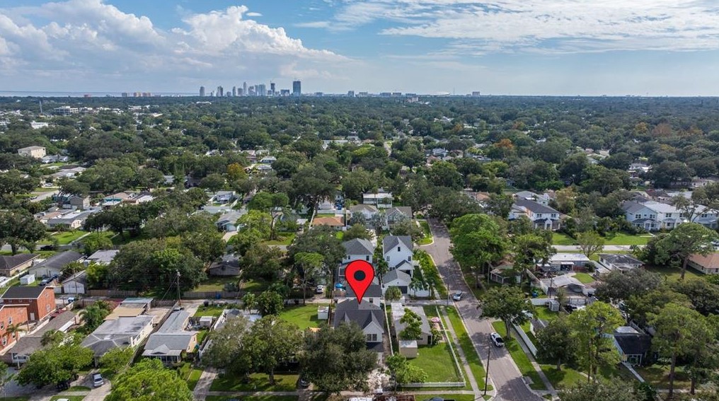 790 47 Ave, Saint Petersburg FL  33709-3610 exterior