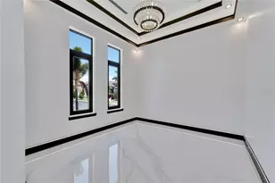 517 Treviso Dr, Apollo Beach, FL 33572 - Photo 15