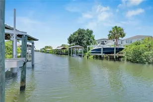 517 Treviso Dr, Apollo Beach, FL 33572 - Photo 91